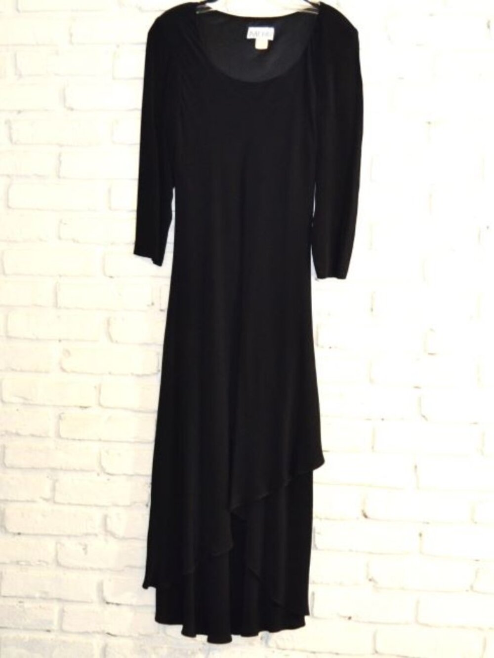Black Long Sleeve Crepe Evening Dress - Fully Lined - Size 6 - Brand MENU